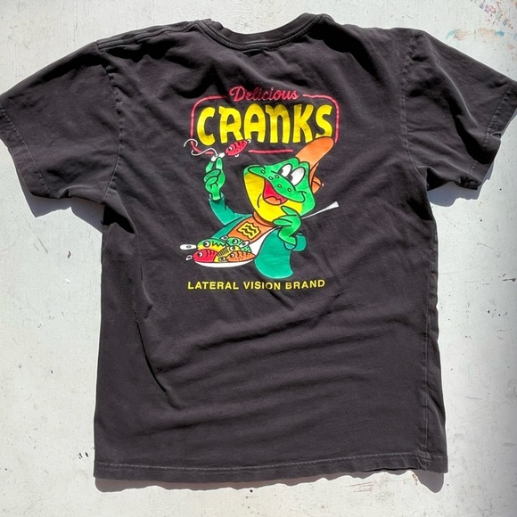 Men's Lateral Vision T-Shirt Black Cranks M Cartoon Spell-Out Anime Street Art - Picture 1 of 12